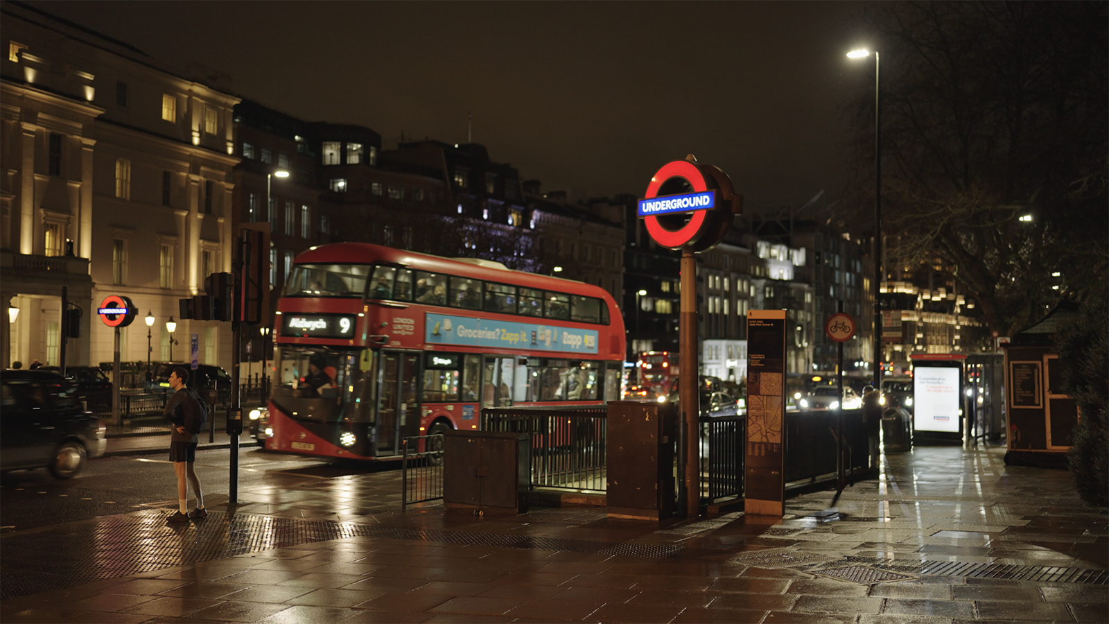 London - Die Kryptoqueen - Film von Johan von Mirbach - Dokumentarfilmer