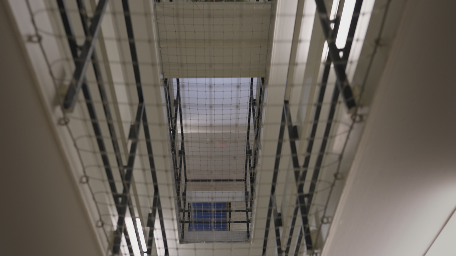 weggesperrt_0003s_0002_weggesperrt05